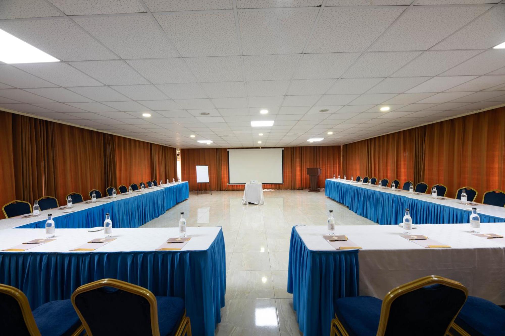 The Monarch Hotel Nairobi Extérieur photo